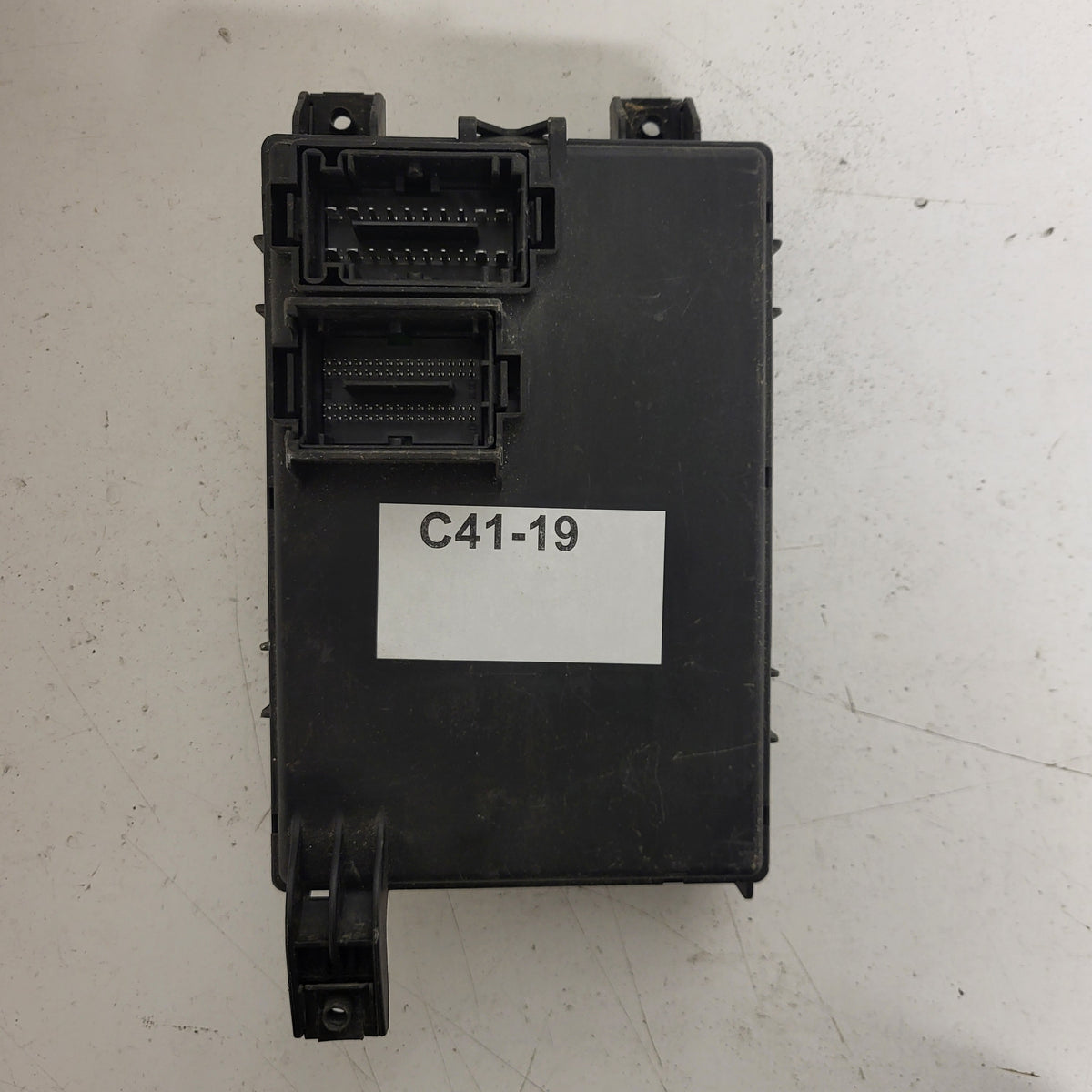 VW VOLKSWAGEN POLO 1.0 ECU / 0261200796/797 / 030906026M / BOSCH - C41-19 - 3