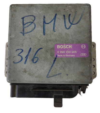 BMW E36 E30 ECU / 0260200005 / BOSCH