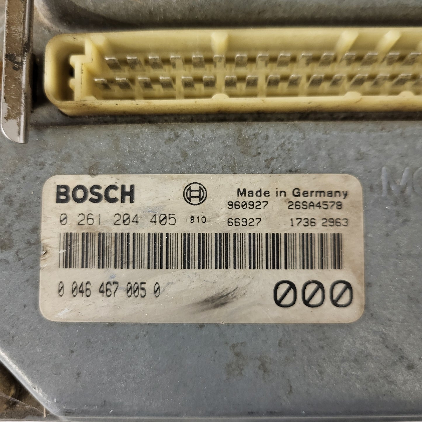 Fiat ECU / 0261204405 / 00464670050 / 046467005 / BOSCH