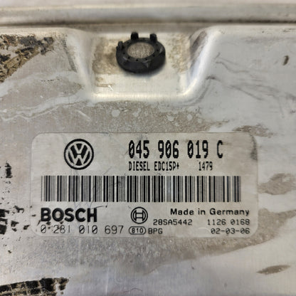 VW VAG POLO GOLF ECU / 045906019C / 0281010697 / EDC15P+ / BOSCH