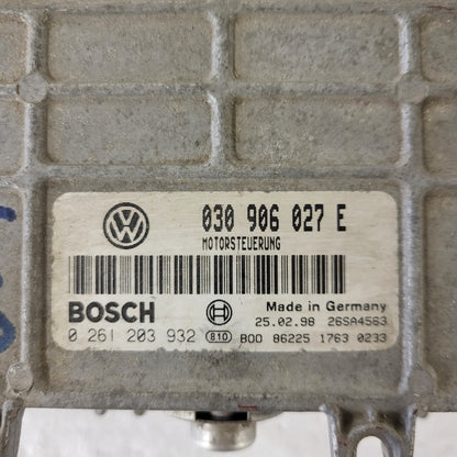 VW LUPO POLO AROSA ECU / 030906027E / 0261203931/932 / BOSCH