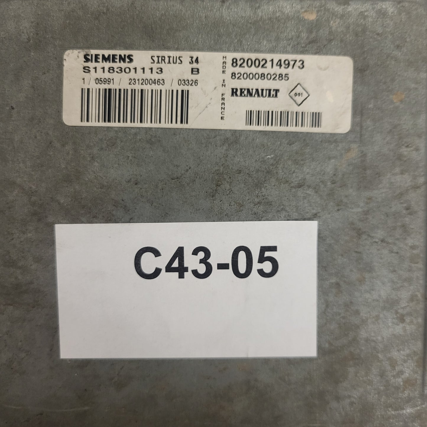 RENAULT CLIO ECU / S118301113B / S118301113 / 8200214973 / 8200080285 / SIRIUS 34
