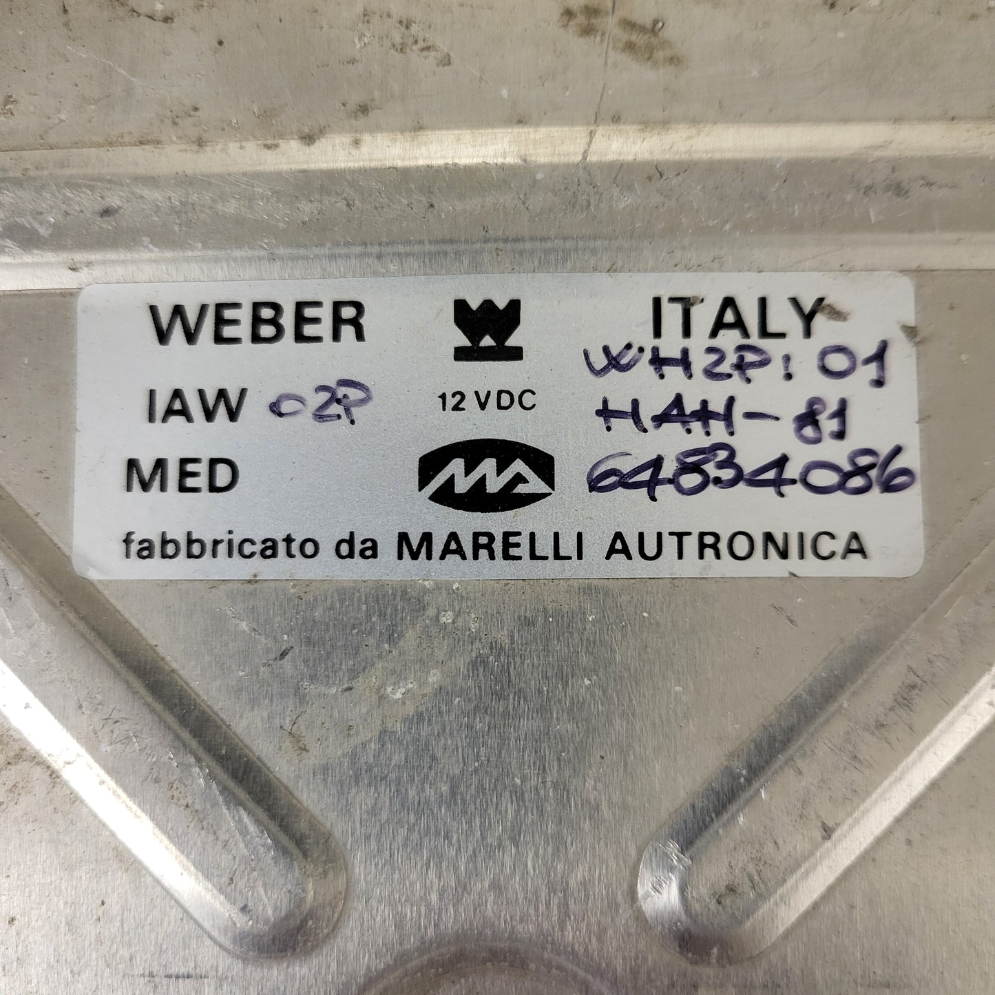 LANCIA FIAT DELTA ECU / IAW 02P / WH2P.01 / HAH-81 / 64834086 / WEBER