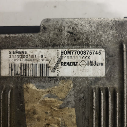 Renault ECU / S115300121B / S115300121 / HOM7700875745 / 7700111772