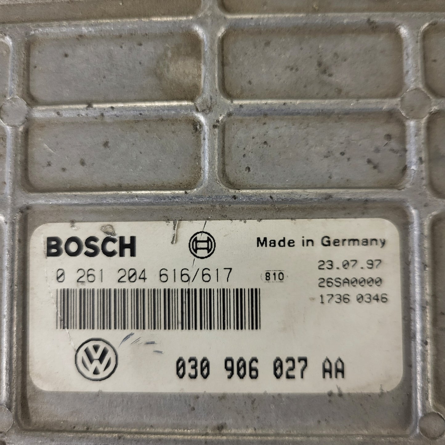 VOLKSWAGEN POLO ECU / 030906027AA / 0261204616/617 / BOSCH