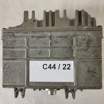 VOLKSWAGEN POLO ECU / 030906027AA / 0261204616/617 / BOSCH