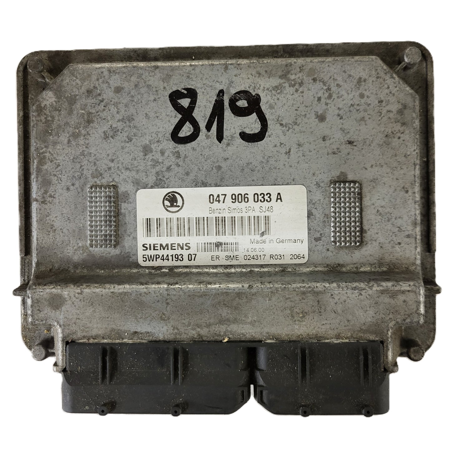 ŠKODA FABIA 1.4 ECU / 047906033A / 5WP44193 07 / SIEMENS