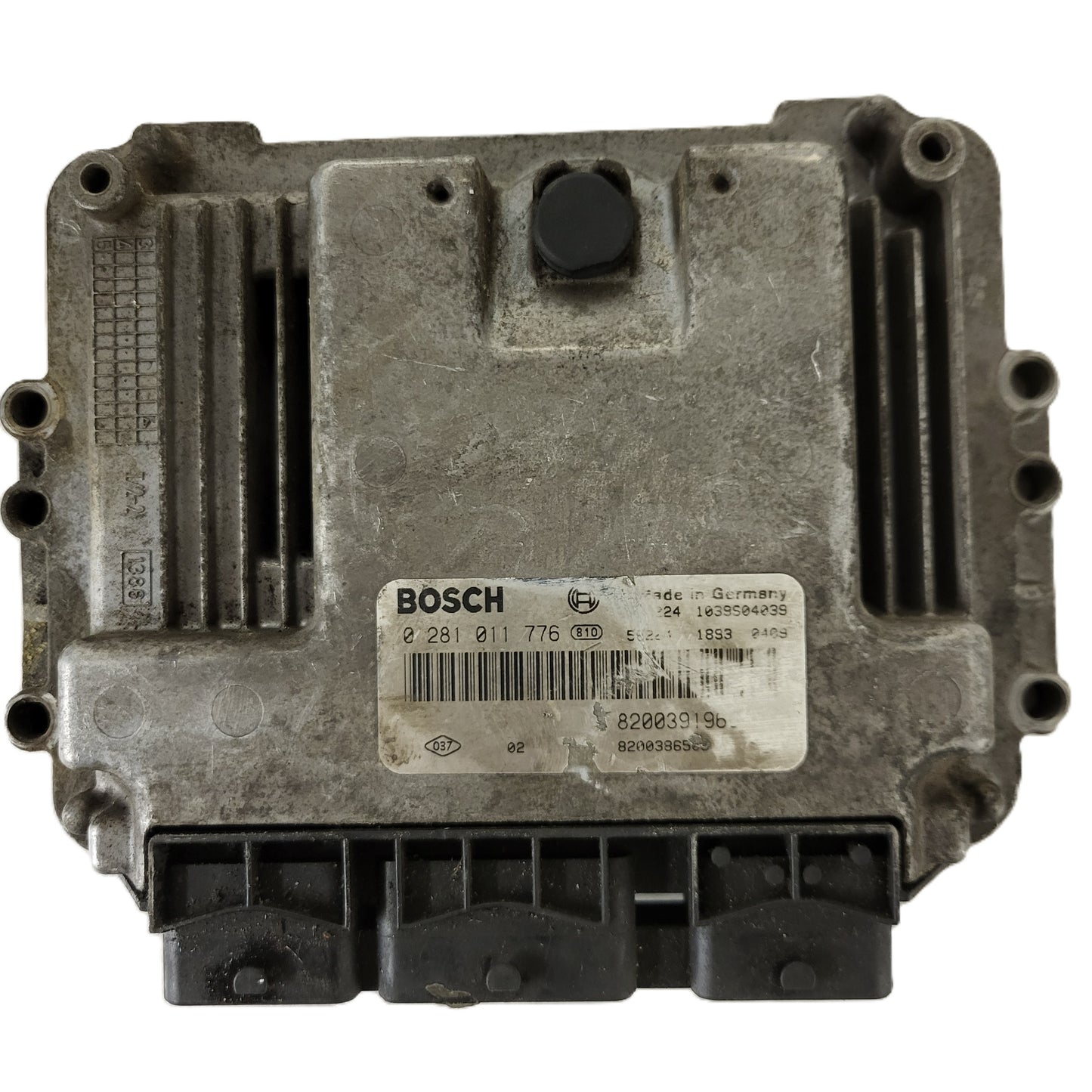 Renault 1.9DCI ECU / 0281011776 / 8200391966 / 8200386508 / BOSCH