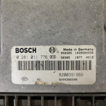 Renault 1.9DCI ECU / 0281011776 / 8200391966 / 8200386508 / BOSCH