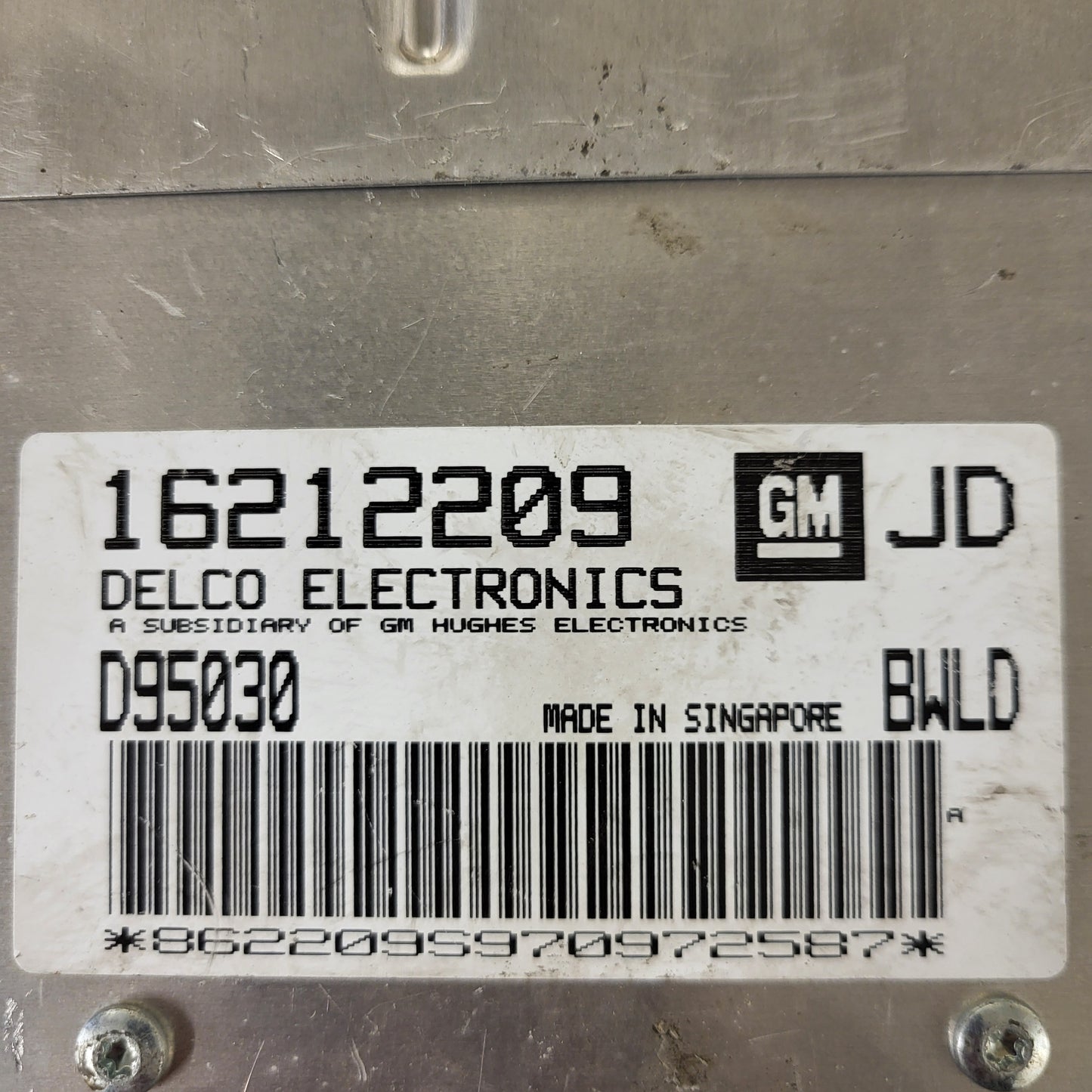 Opel Corsa ECU / 16212209 / JD / D95030 / BWLD / GM
