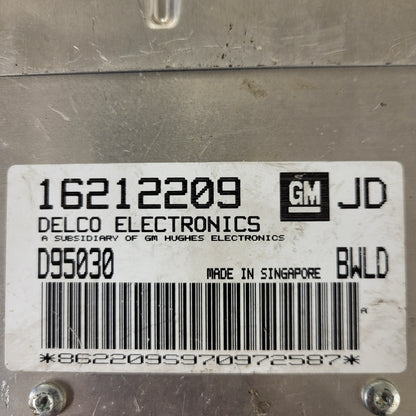 Opel Corsa ECU / 16212209 / JD / D95030 / BWLD / GM