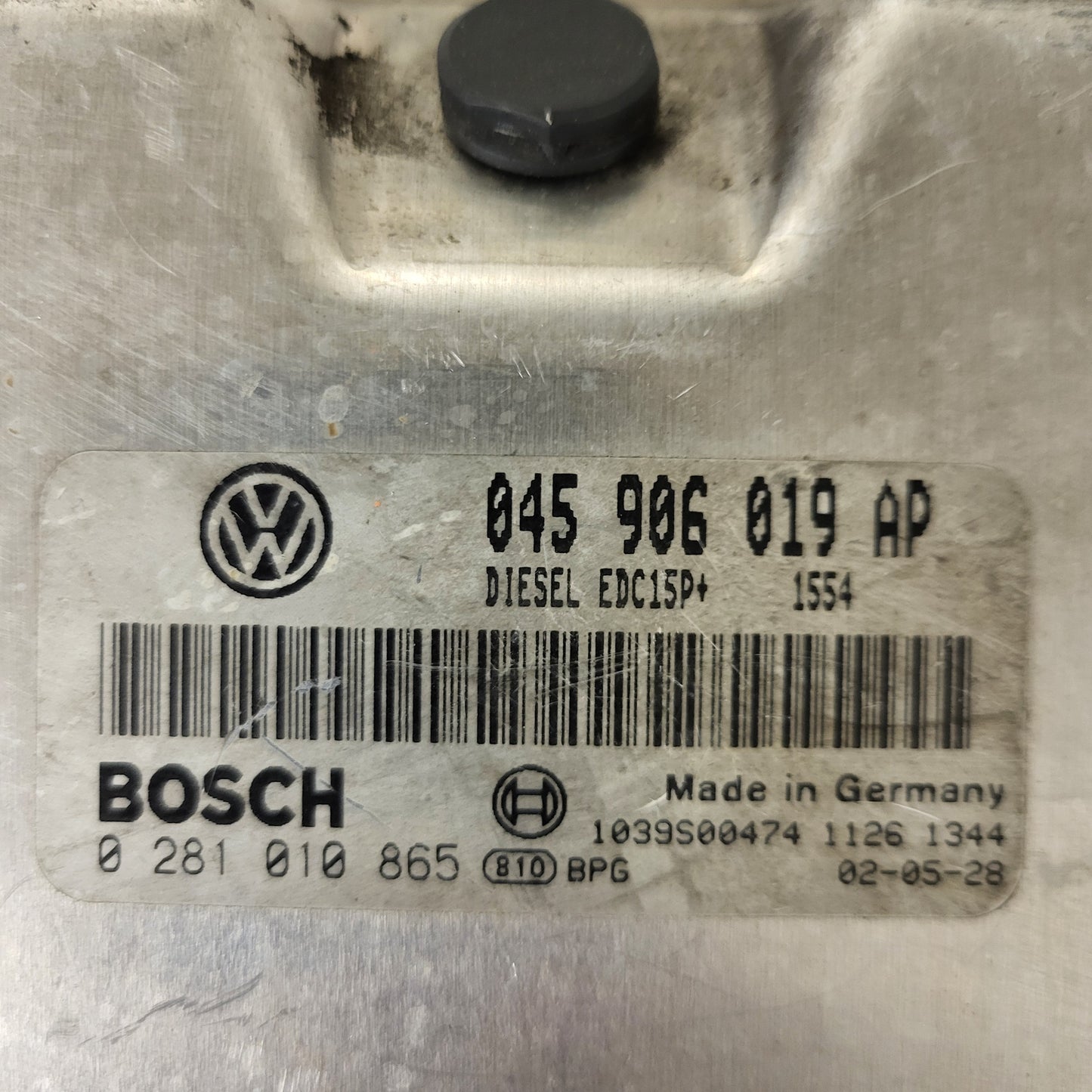 VW GOLF POLO ECU / 045906019AP / 0281010865 / EDC15P+ / BOSCH
