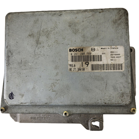 Peugeot Citroen ECU / 0261200780 / 9617150080 / MA3.0 / BOSCH