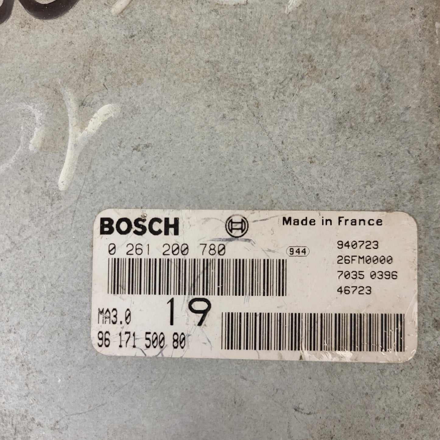 Peugeot Citroen ECU / 0261200780 / 9617150080 / MA3.0 / BOSCH