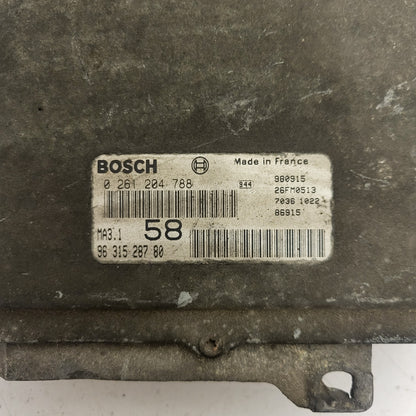 Peugeot Citroen ECU / 0261204788 / 9631528780 / MA3.1 / BOSCH