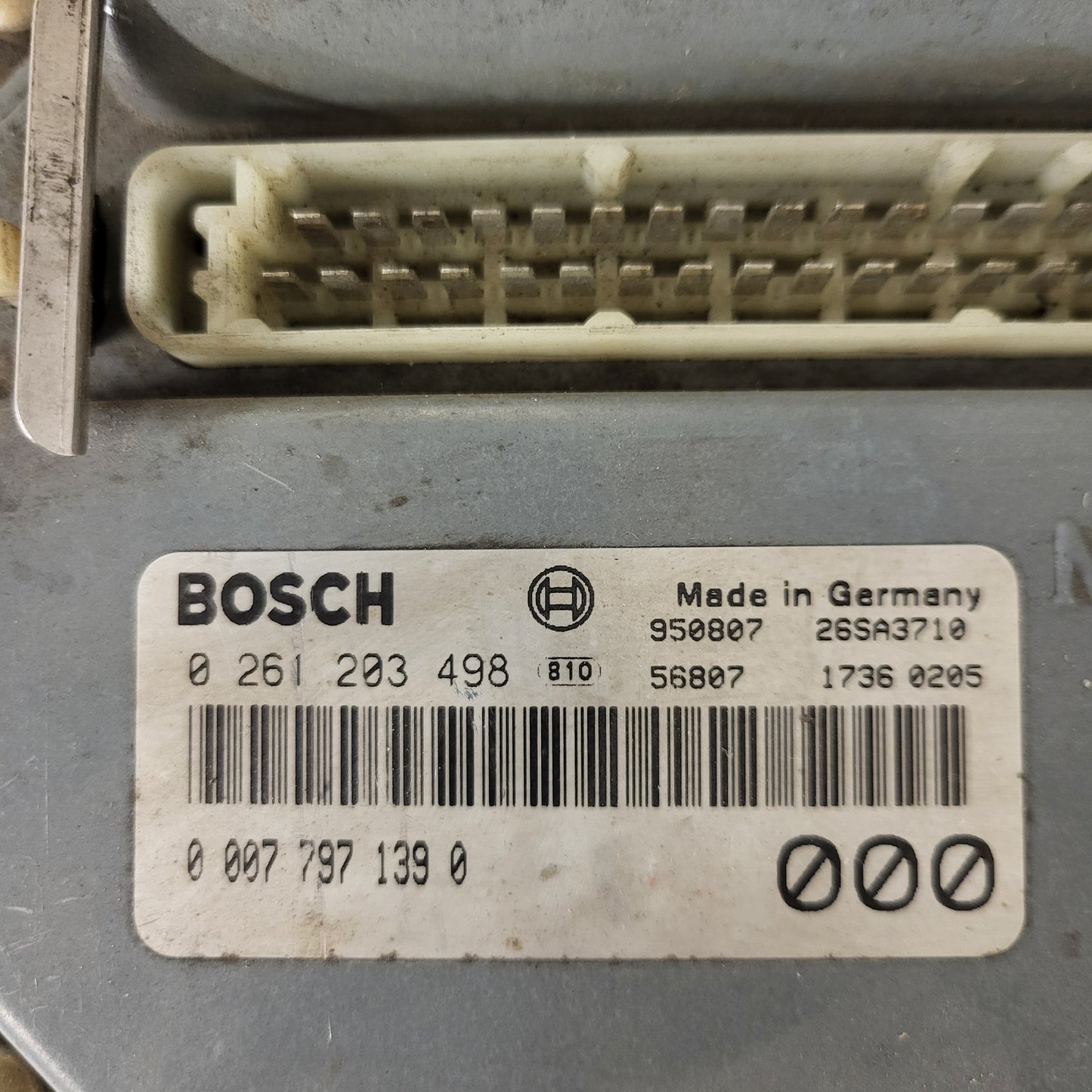 LANCIA Y10 ECU / 0261203498 / 00077971390 / BOSCH