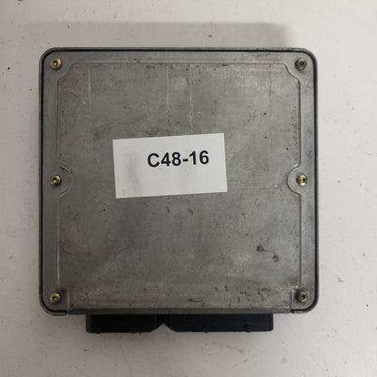 VW GOLF ECU / 038906019AM / 0281010091 / BOSCH