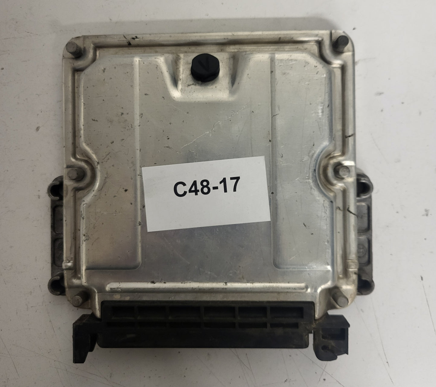 Peugeot 806 ECU / 0281010135 / 9636254580 / EDC15C2 / BOSCH