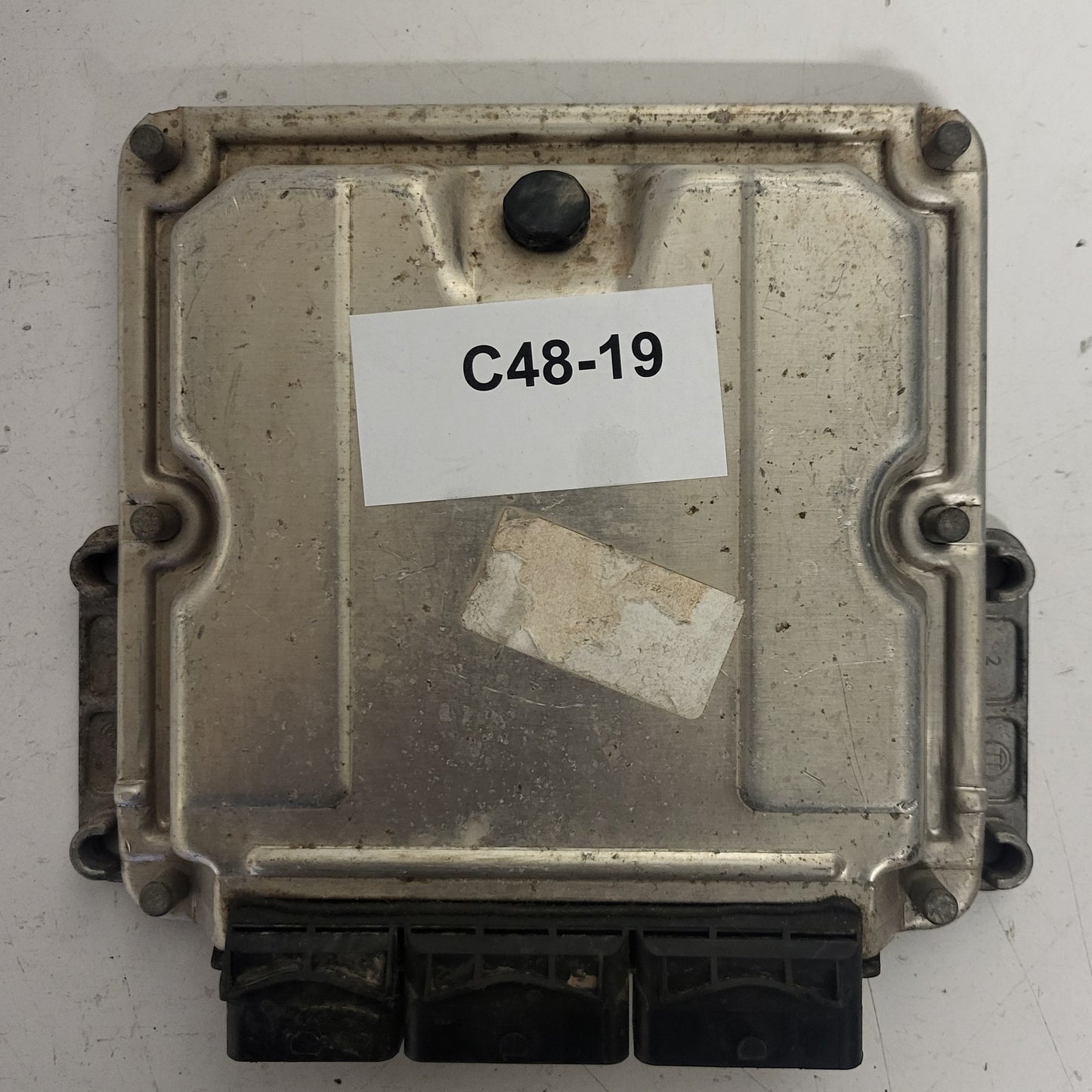 RENAULT KANGOO ECU / 0281011562 / HOM8200323120 / 8200362943 / BOSCH