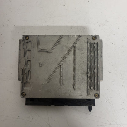 VOVLO V70 ECU / 0281010319 / 28SA5015 / HT.2 / BOSCH