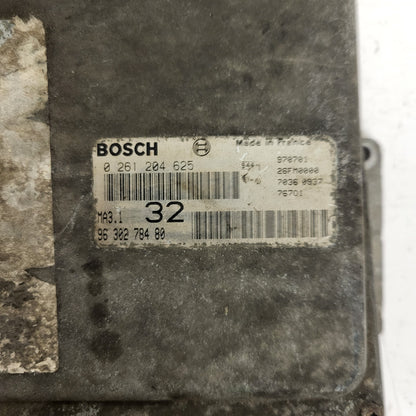 PEUGEOT CITROEN 106 SAXO ECU / 0261204625 / 9630278480 / MA3.1 / BOSCH