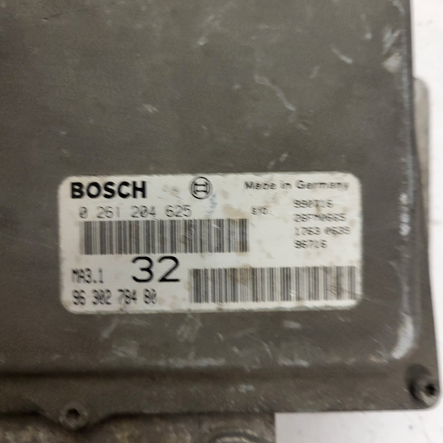PEUGEOT CITROEN 106 SAXO ECU / 0261204625 / 9630278480 / MA3.1 / BOSCH
