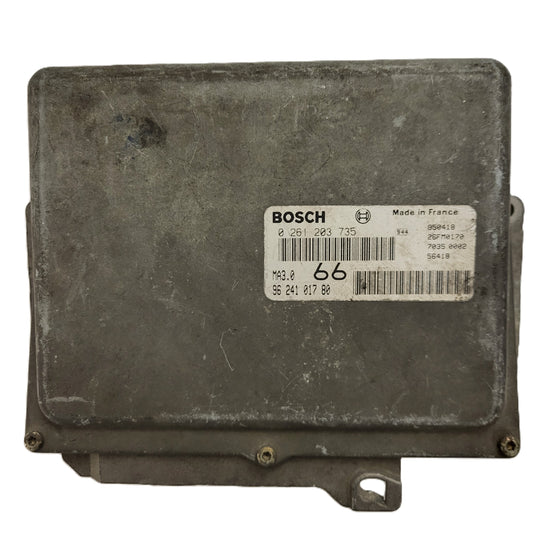Peugeot 106 ECU / 0261203735 / 9624101780 / MA 3.0 / BOSCH