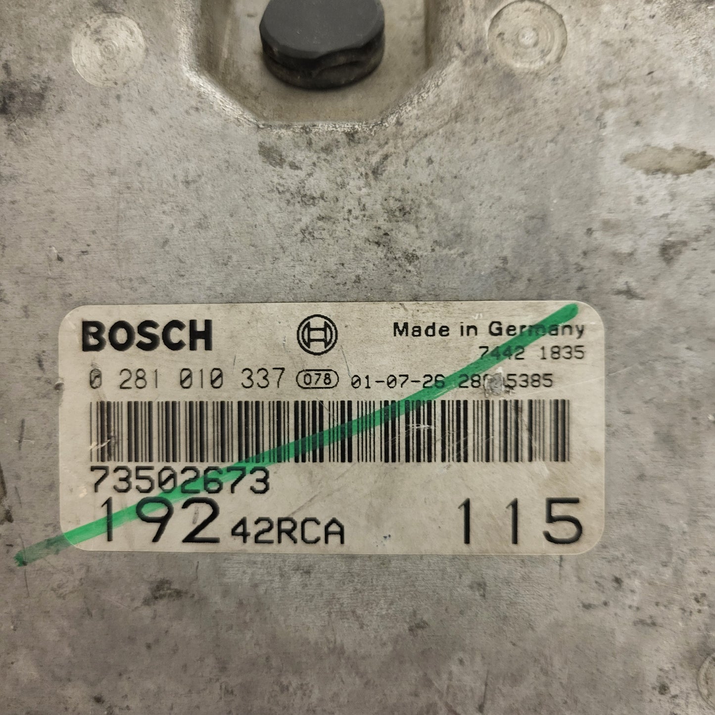 Fiat STILO ECU / 0281010337 / 73502673 / 19242RCA115 / BOSCH