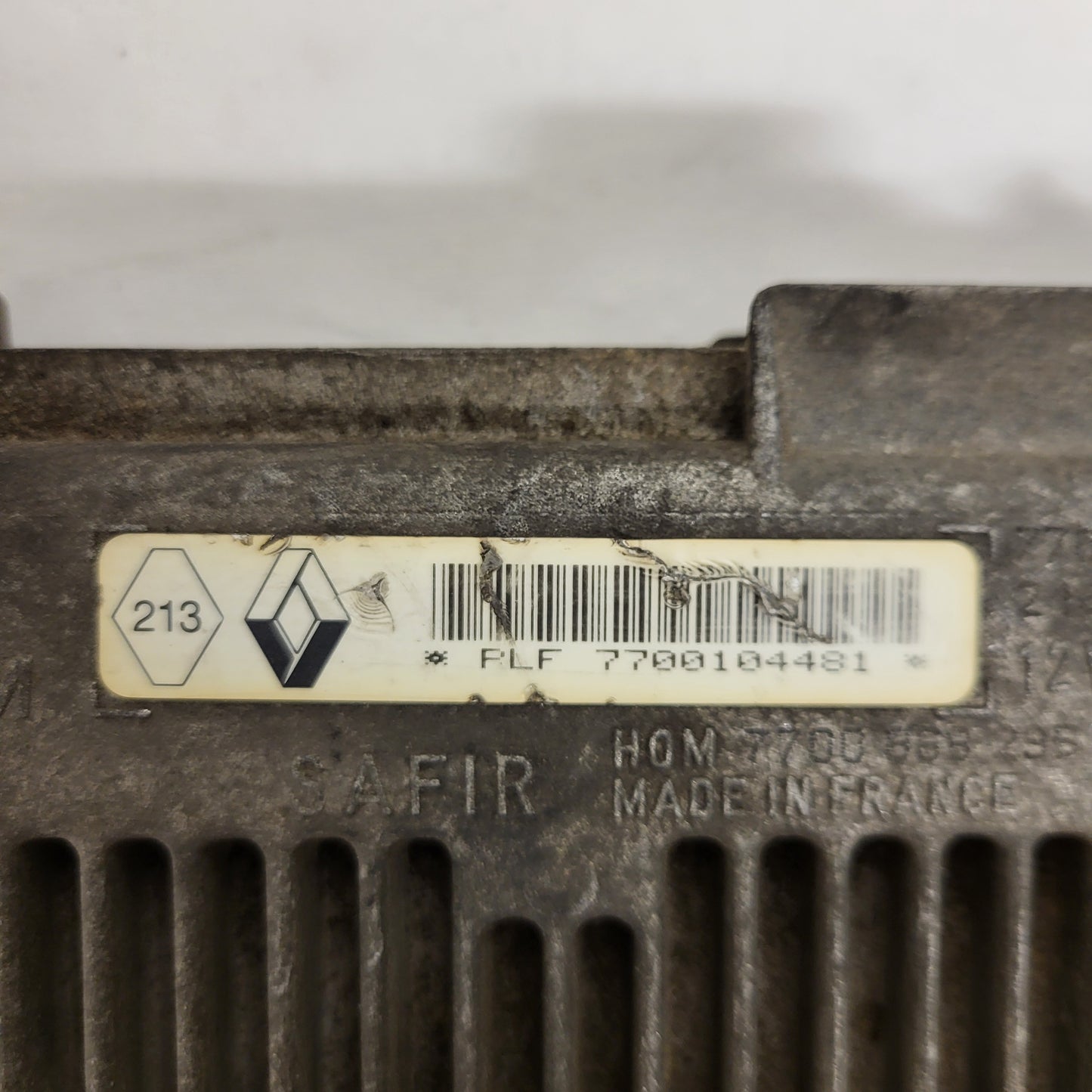 Renault Clio I 1.2 ECU / 7700104481 / 7700102990 / 7700868295 / 21623427-4 / SAGEM