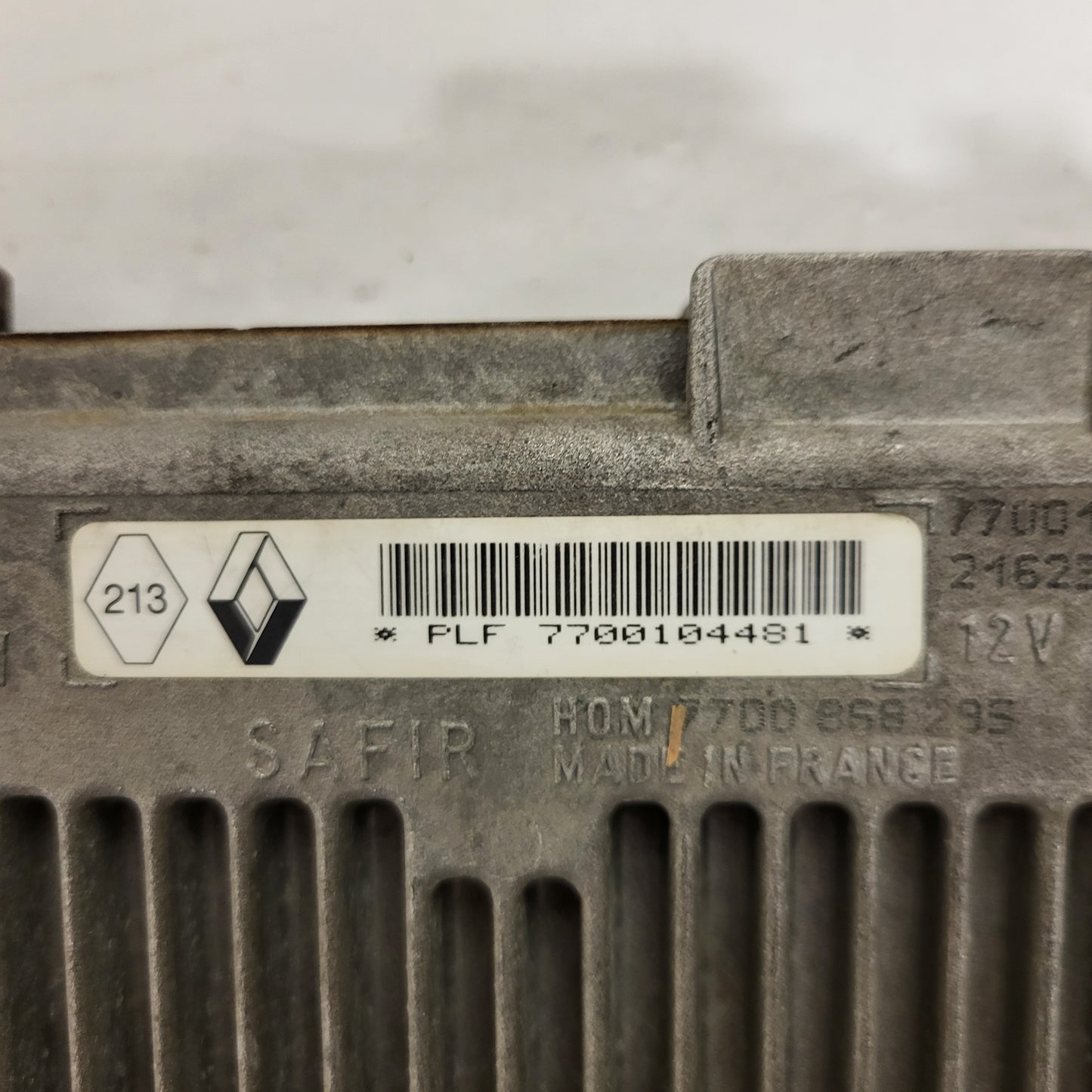 Renault Clio I 1.2 ECU / 7700104481 / 7700102990 / 7700868295 / 21623427-4 / SAGEM