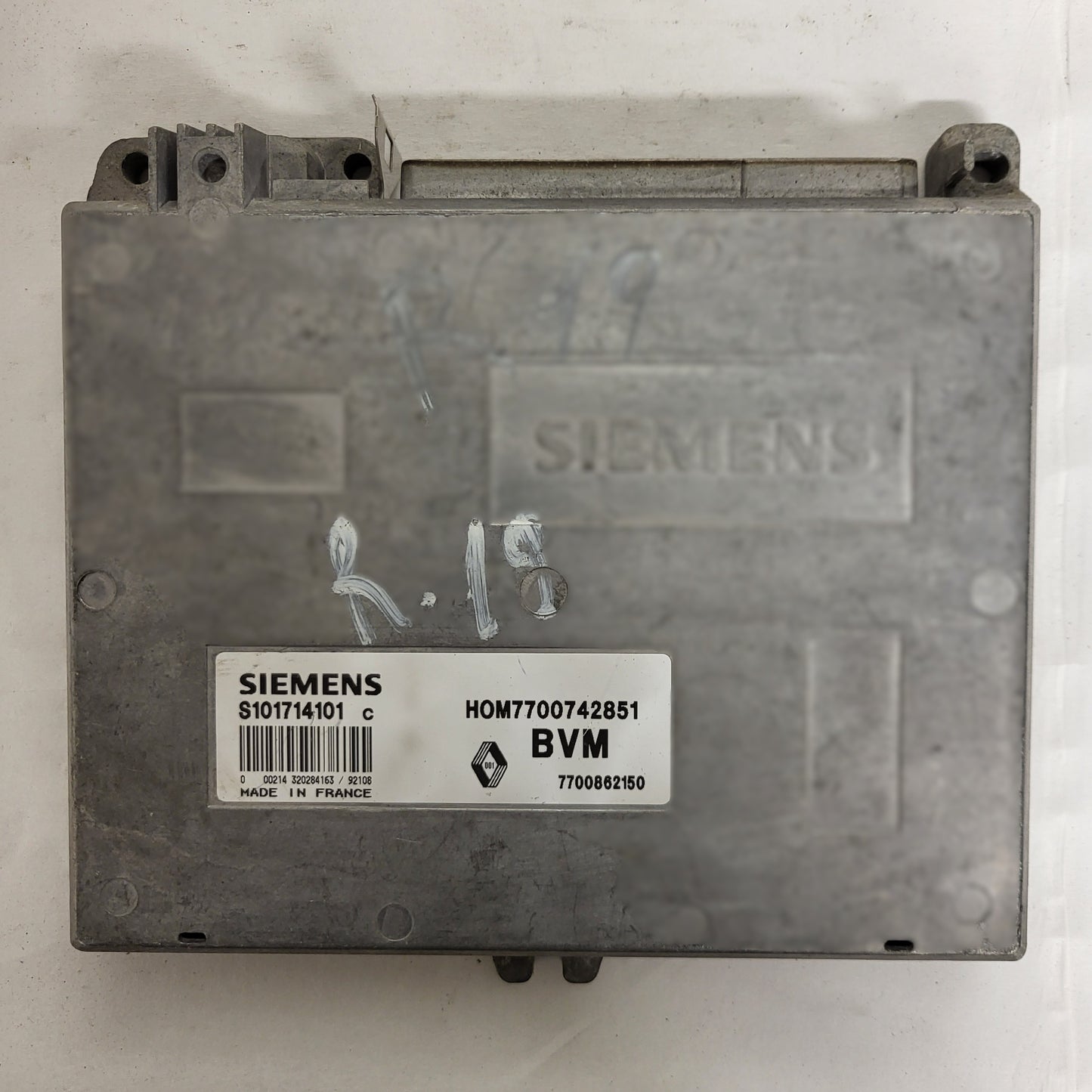 Renault 19 ECU / S101714101C / 7700742851 / 7700862150 / S101714101 / SIEMENS