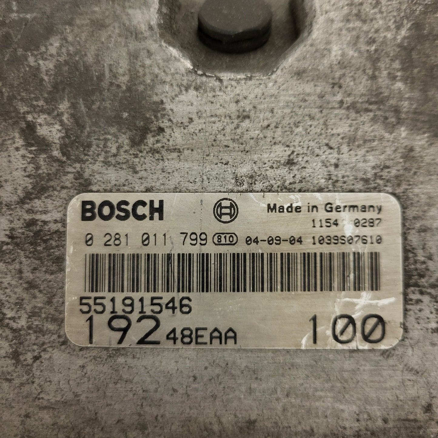 Fiat STILO 1.9 ECU / 0281011799 / 55191546 / BOSCH