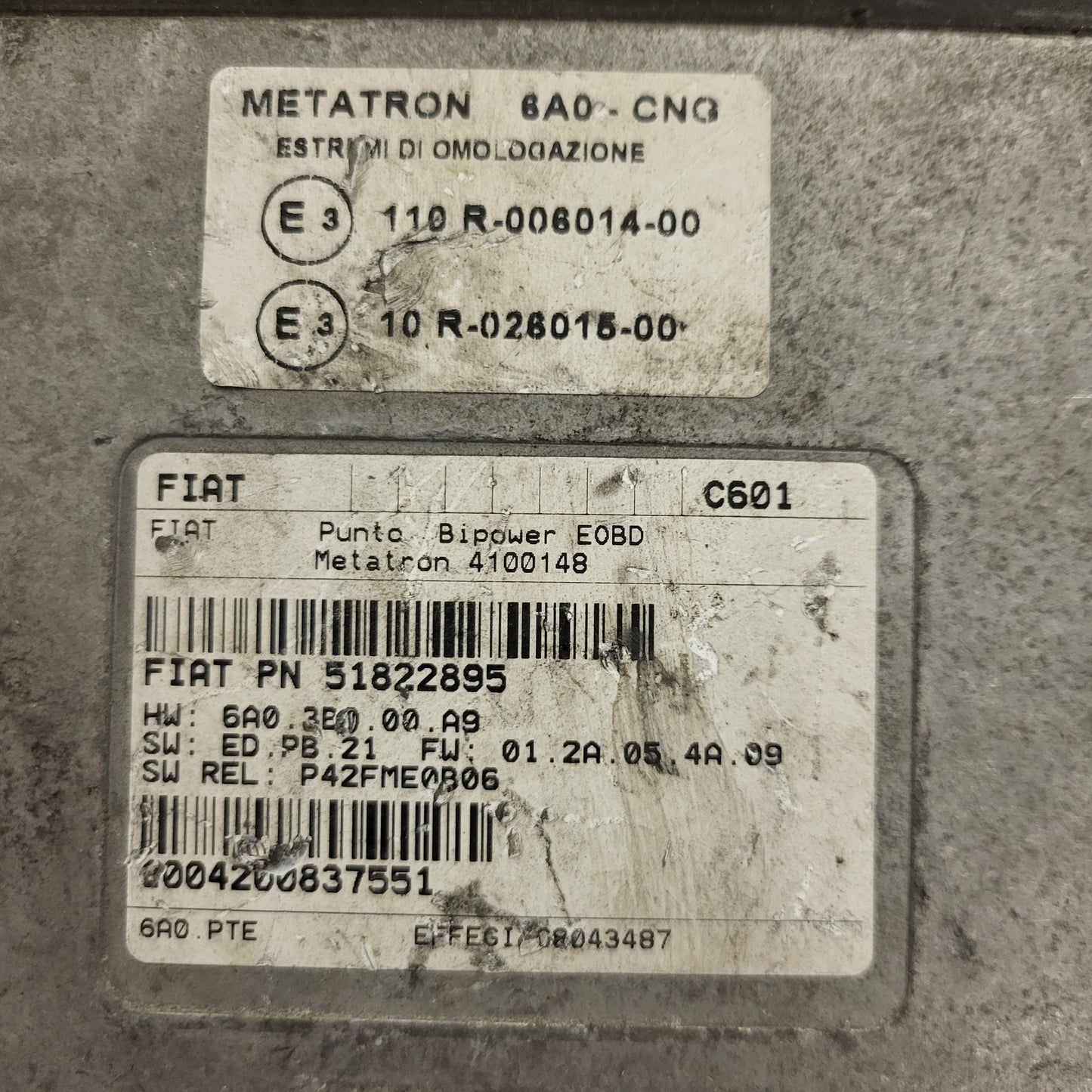 FIAT PUNTO 2 188 1.2 ECU / 51822895 / 4100148 / 6A03B000A9 / C601