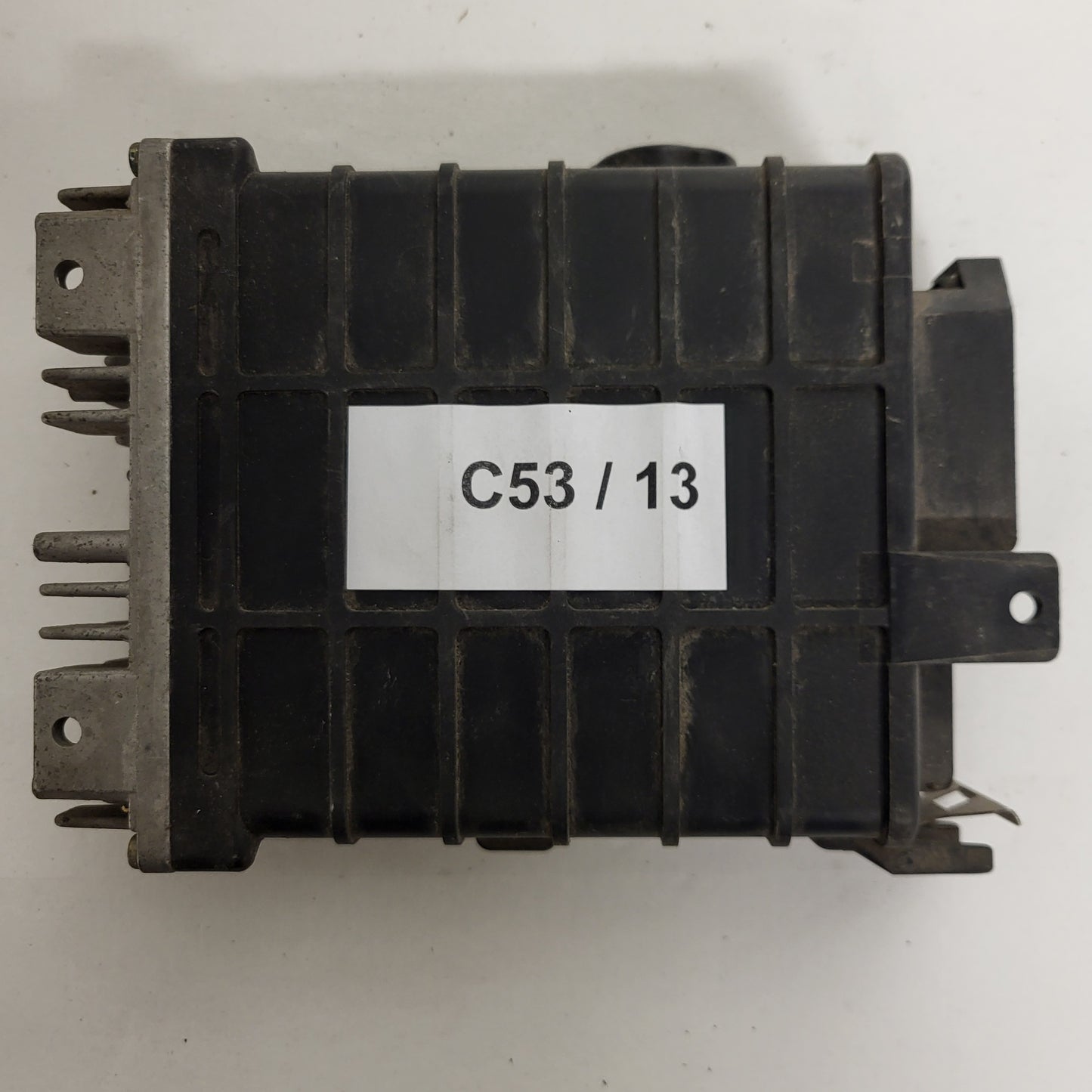 Peugeot 106 Citroen Ax / ECU / 0280000751 / BOSCH