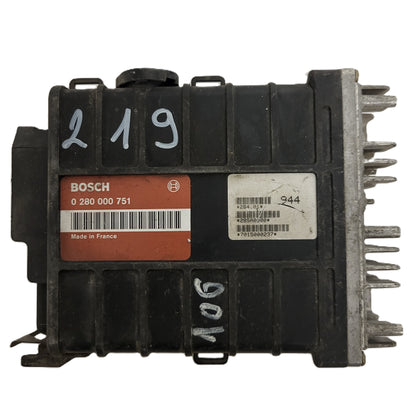Peugeot 106 Citroen Ax / ECU / 0280000751 / BOSCH