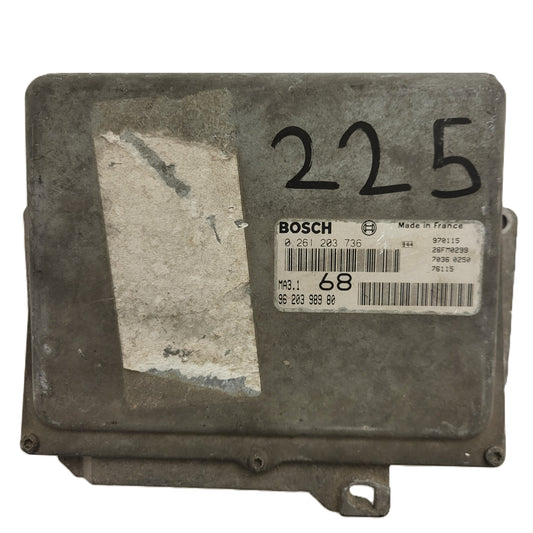 Peugeot 106 Citroen Saxo 1.1 ECU / 0261203736 / 96203998980 / MA3.1 / BOSCH