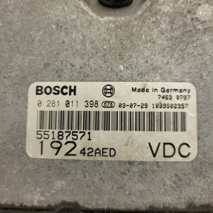 Fiat Stilo 1.9 JTD ECU / 0281011398 / 55187571 / 19242AED / 1039D02357 / BOSCH