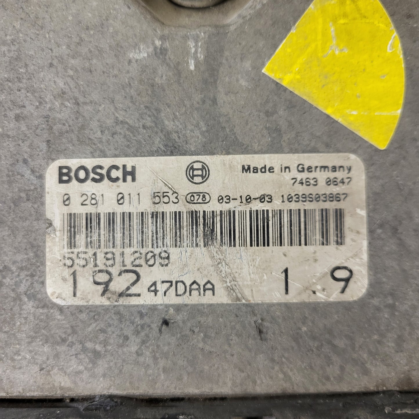 FIAT STILO 1.9 JTD ECU / 0281011553 / 55191209 / 19247DAA / BOSCH