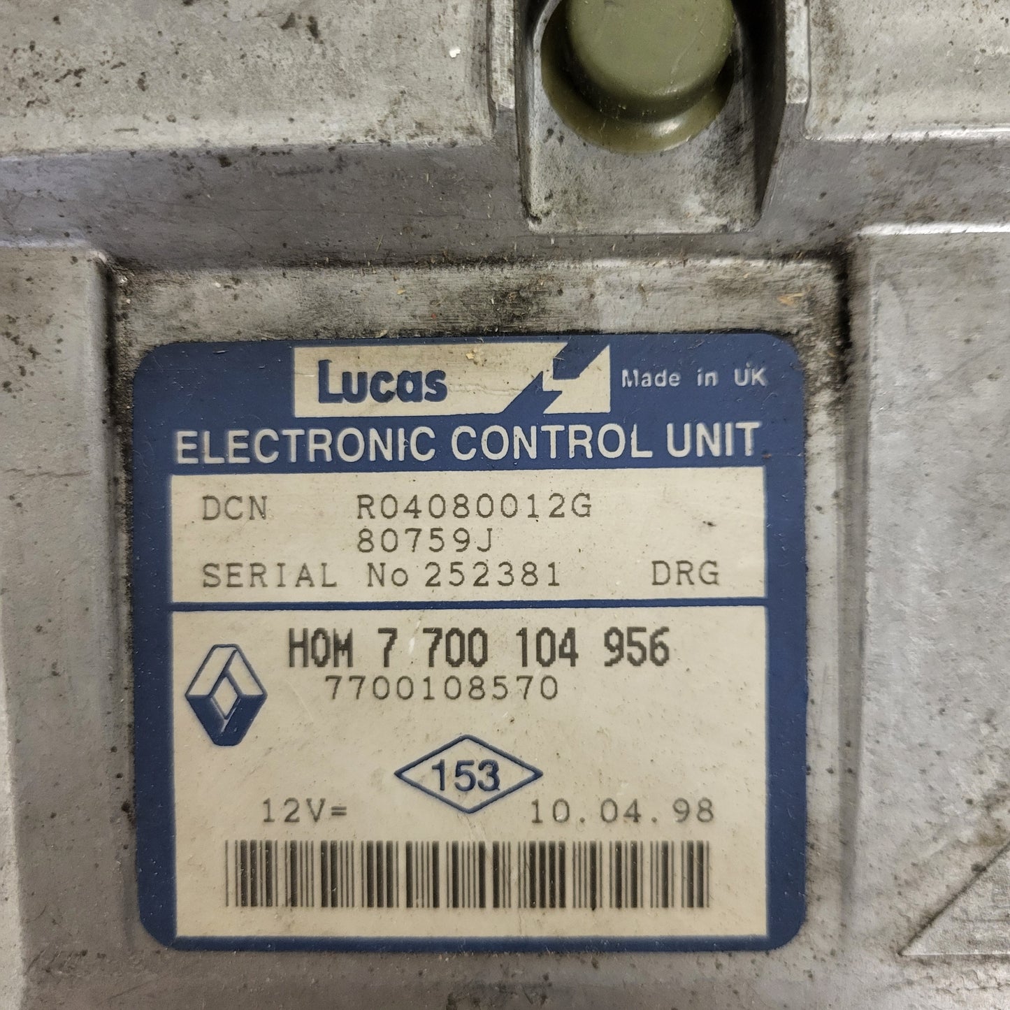RENAULT ECU / R04080012G / HOM 7700104965 / 7700108570 / DCN DRG / LUCAS