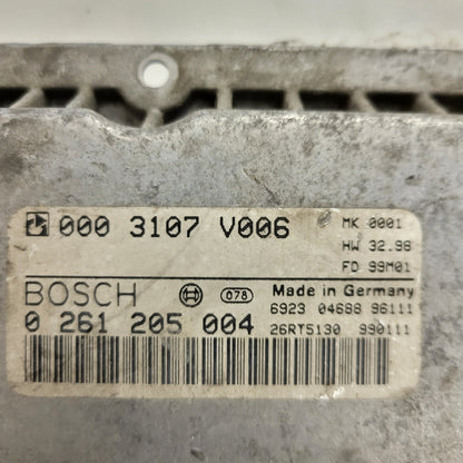 SMART FORTWO ECU / 0261205004 / 0003107V006 / HW 32.98 / BOSCH