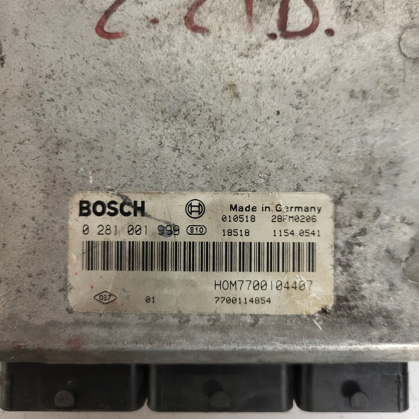 RENAULT ESPACE ECU / 0281001999 / HOM 7700104407 / 7700114854 / BOSCH