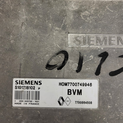 RENAULT CLIO ECU / S101729102P / HOM 7700749946 / 7700864508 / SIEMENS