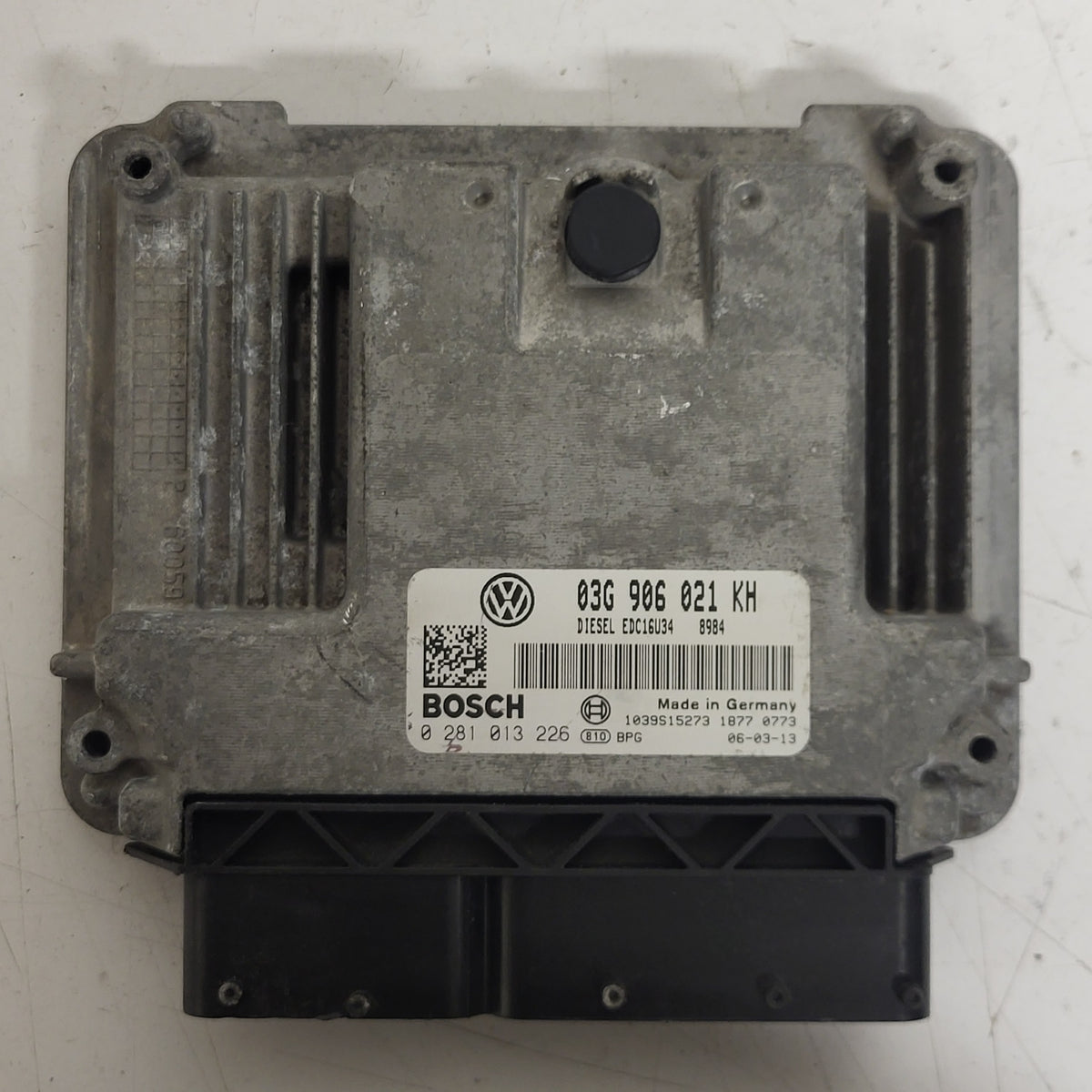 FIAT PUNTO 188 1.9 JTD ECU / 0281001955 / 46534156 / BOSCH - C56-19 - 1