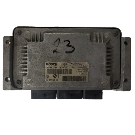 Citroen Saxo Peugeot 106 ECU / 0281001839 / 9630059880 / AS4 / BOSCH