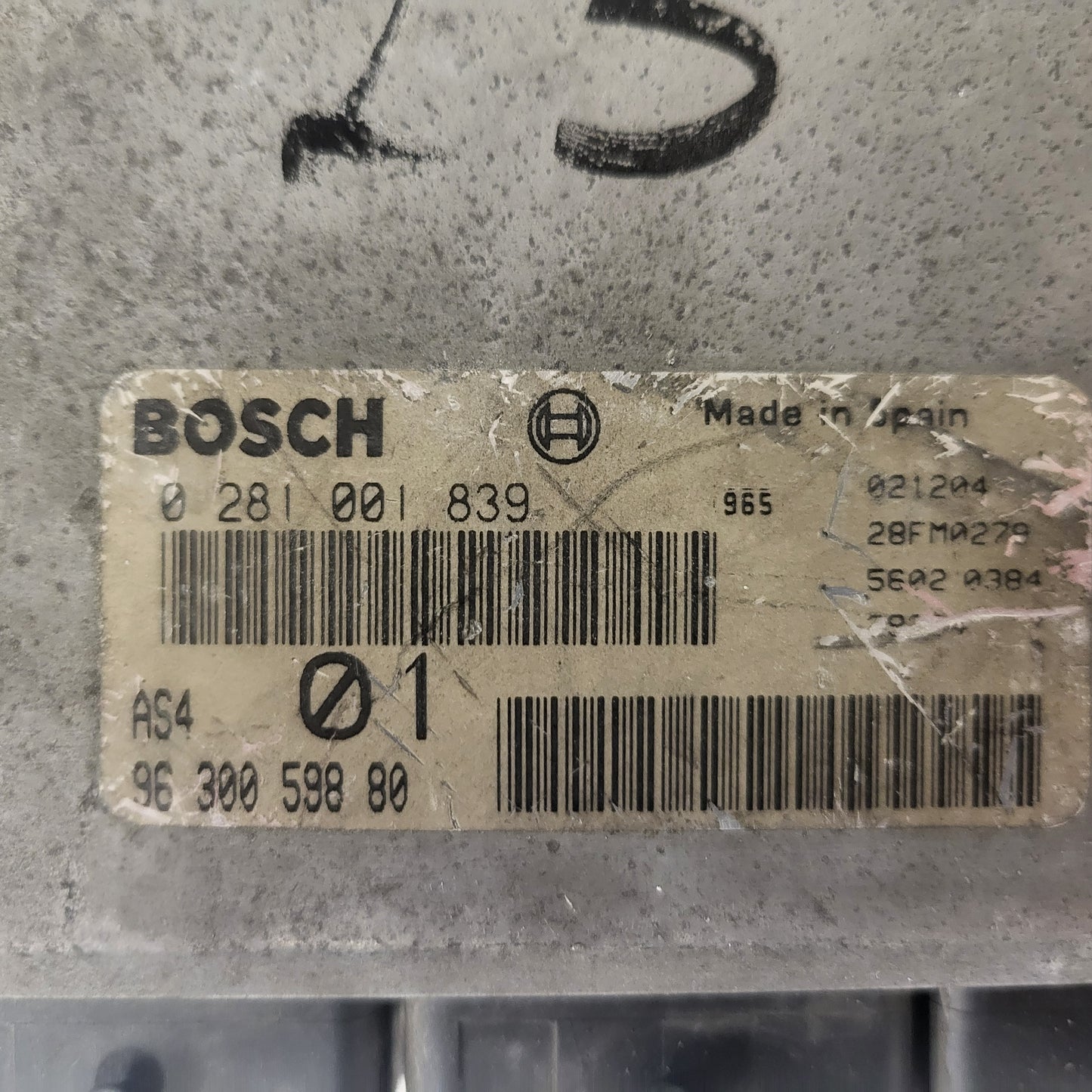 Citroen Saxo Peugeot 106 ECU / 0281001839 / 9630059880 / AS4 / BOSCH