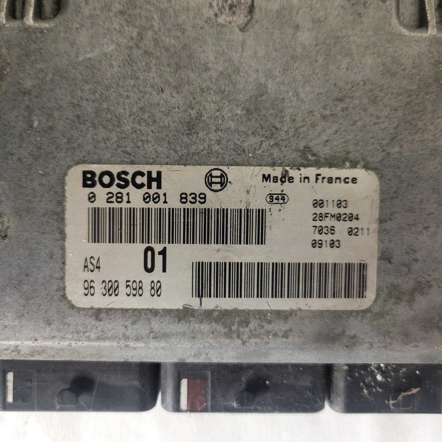 Citroen Saxo Peugeot 106 ECU / 0281001839 / 9630059880 / AS4 / BOSCH
