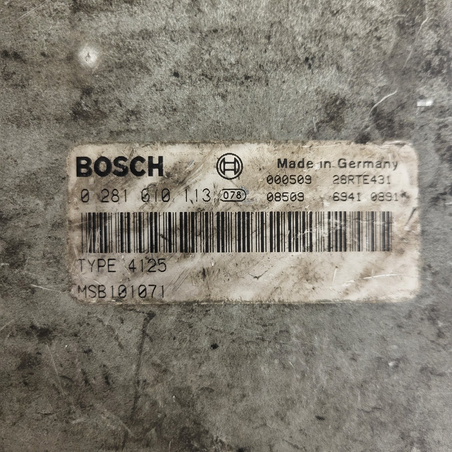 LAND ROVER FREELANDER ECU / 0281010113 / MSB101071 / TYPE4125 / BOSCH-