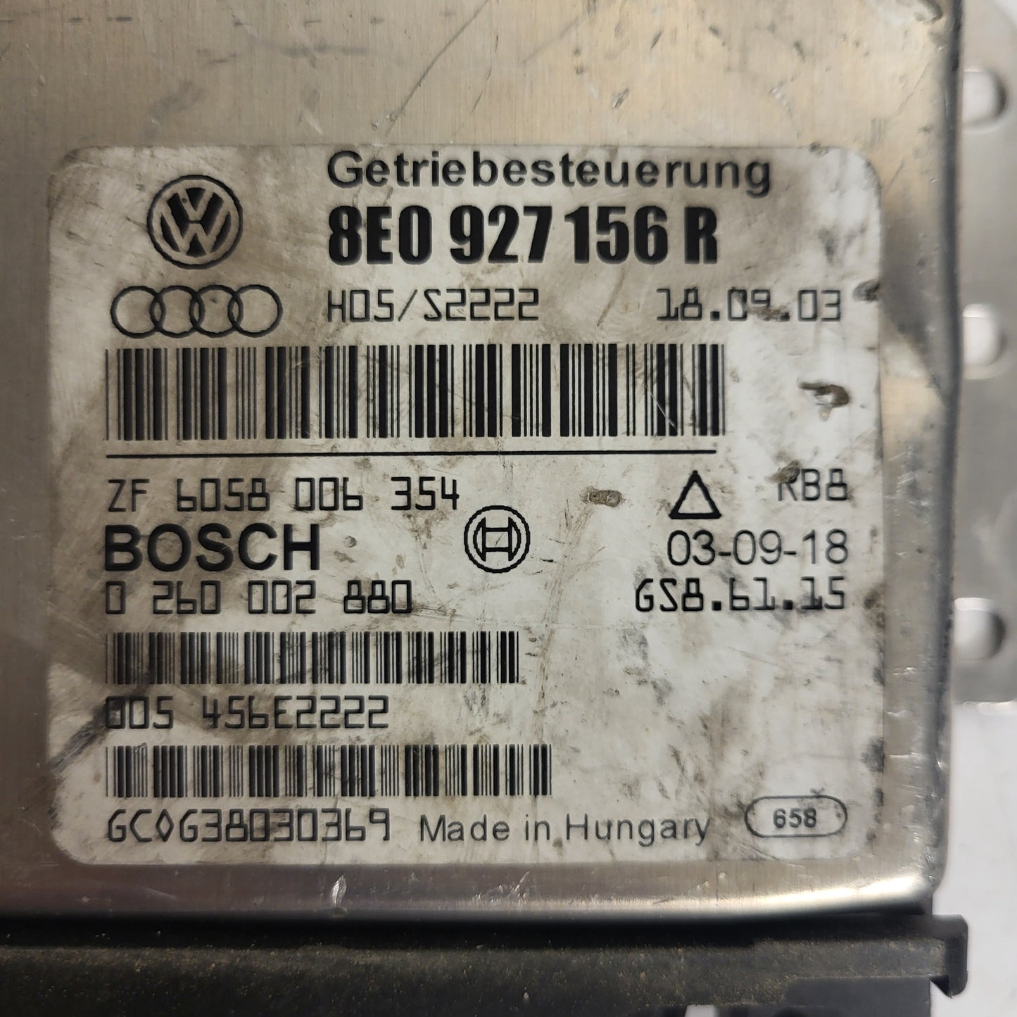AUDI A4 A6 GEARBOX ECU / 8E0927156R / 0260002880 / ZF6058006354 / BOSCH