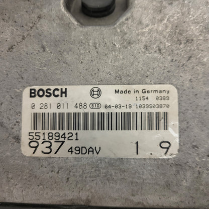 ALFA ROMEO 147 1.9 JTD ECU / 0281011488 / 55189421 / BOSCH