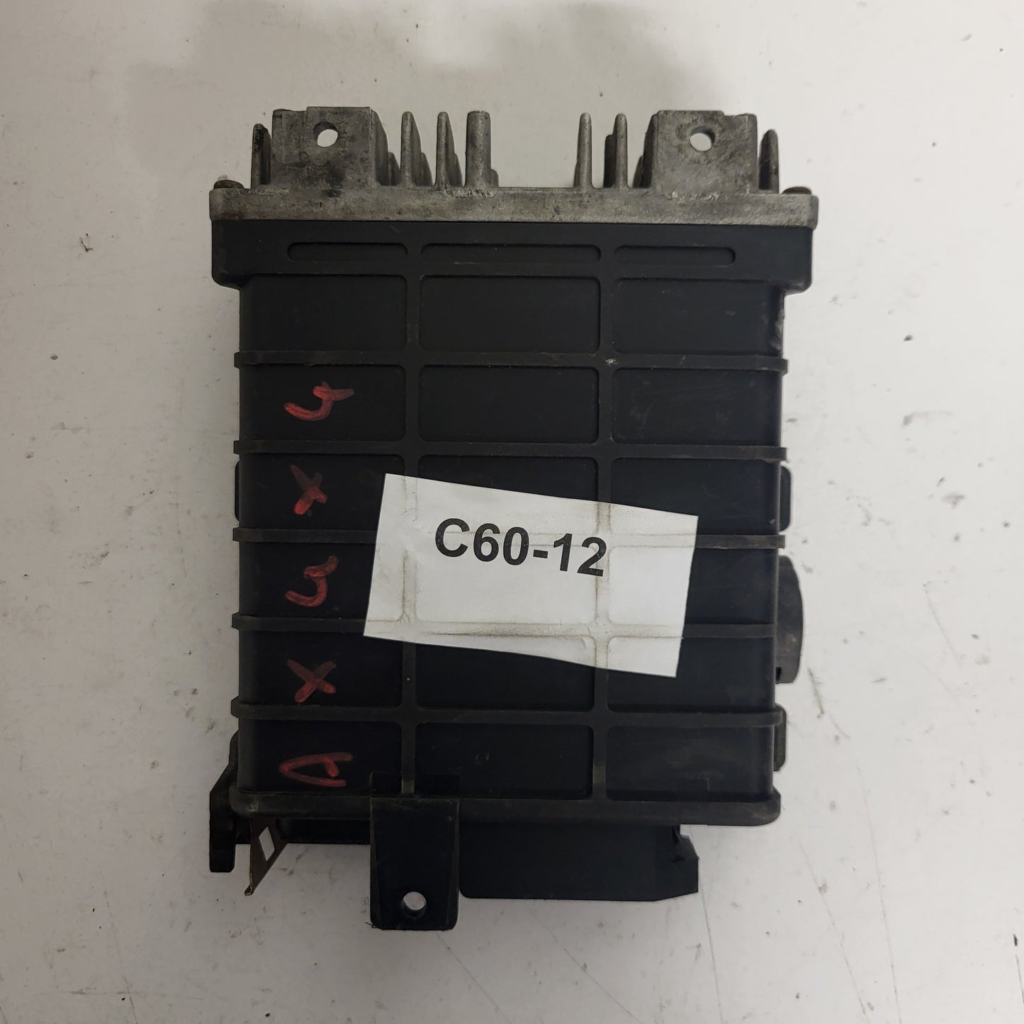 Peugeot Citroen 106 ZX ECU / 0280000752 / BOSCH